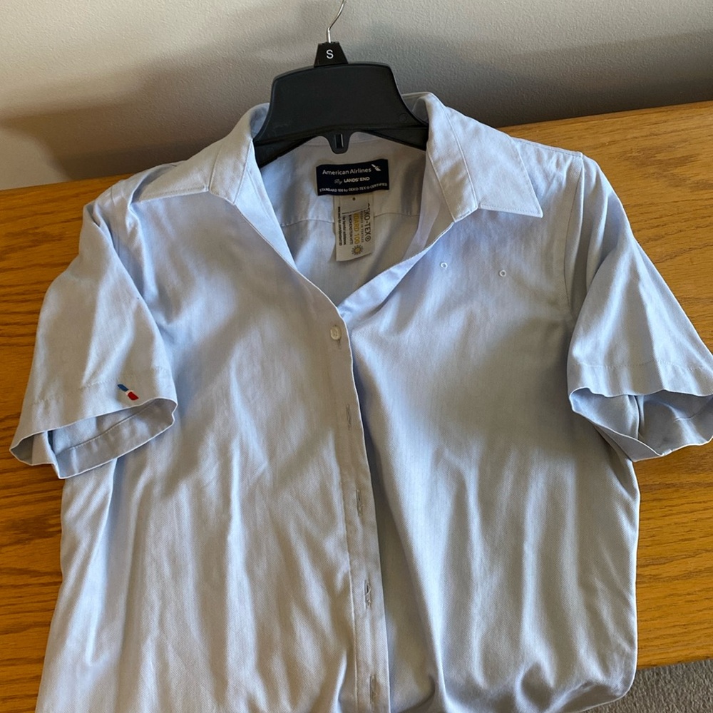 American Airlines Lands’ End short sleeve blouse